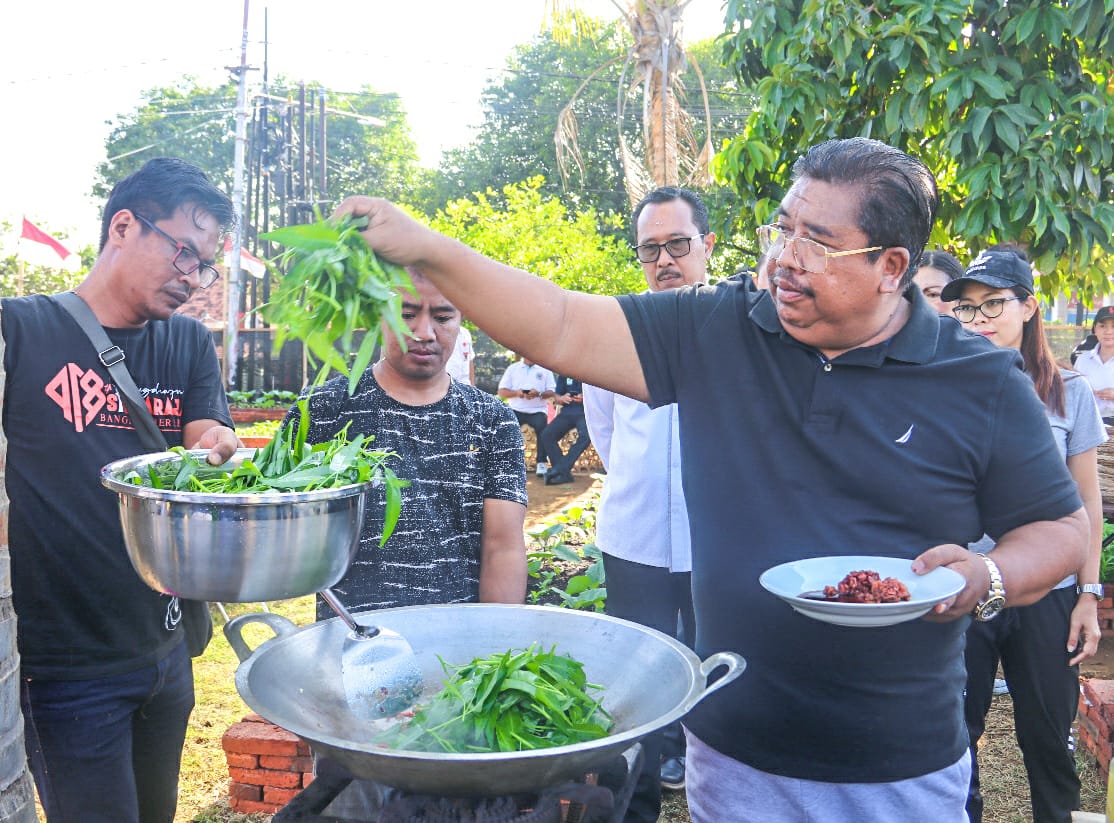 Ajak Warga Berkebun Pangan, Bupati PAS : Gampang Kok Dimasak Enak dan Sehat!