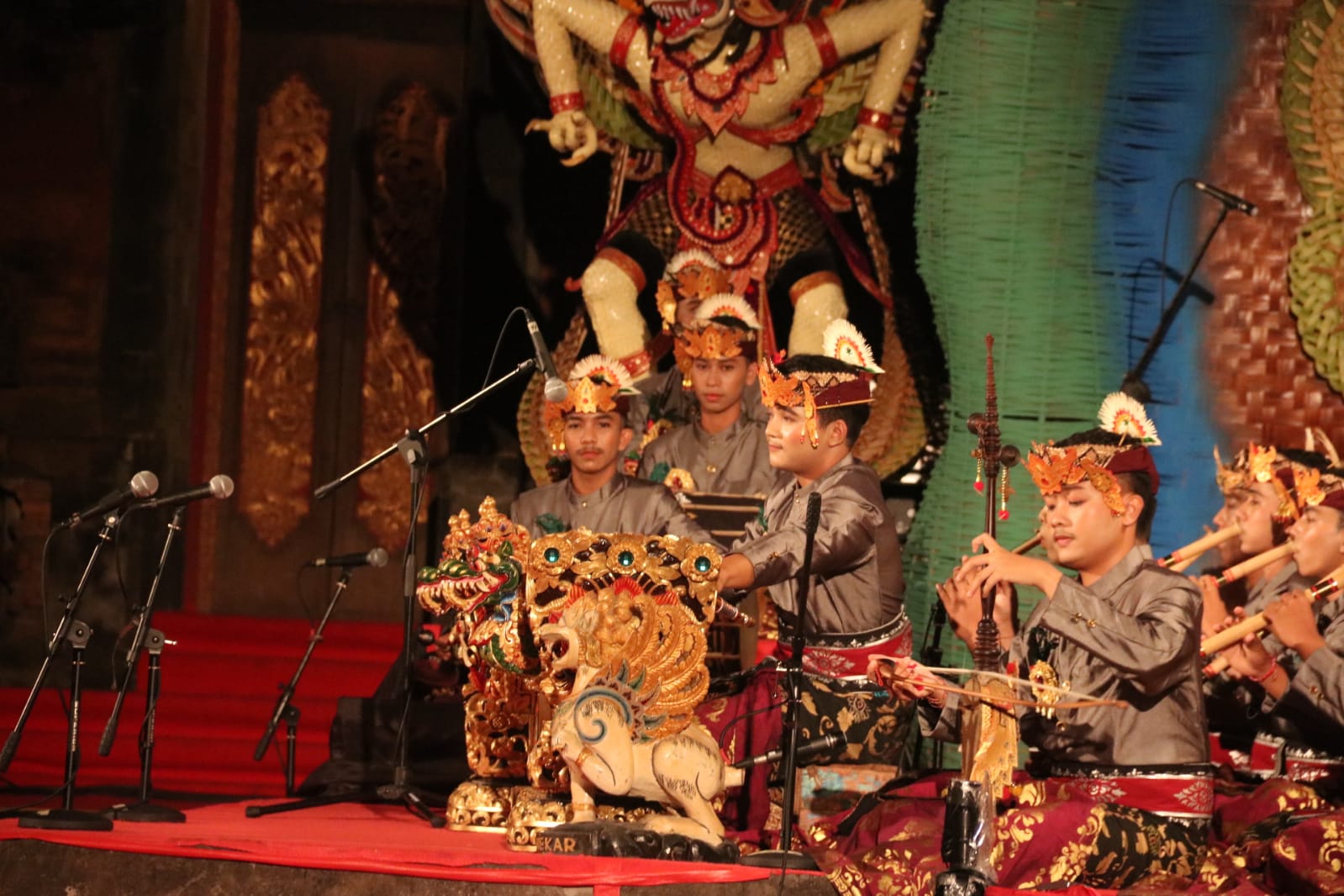 Duta Gong Kebyar Kabupaten Buleleng, Bius Ribuan Penonton Pada PKB ke-XLIV