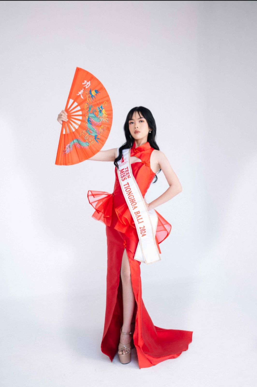 Monalitha Artha Finalis Miss Tionghoa Indonesia 2024