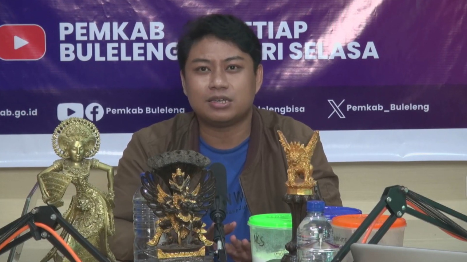 Olah Dedak Padi Jadi Karya Kreatif, Gede Wikrama Raup Cuan Ratusan Juta 