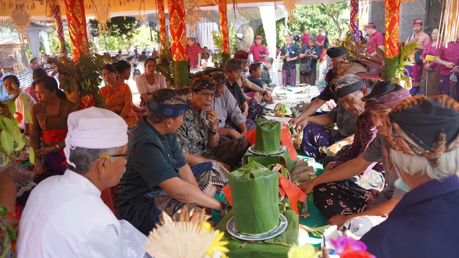 “Pangkonan”, Tradisi Unik Desa Padangbulia Penuh Nilai Kebersamaan