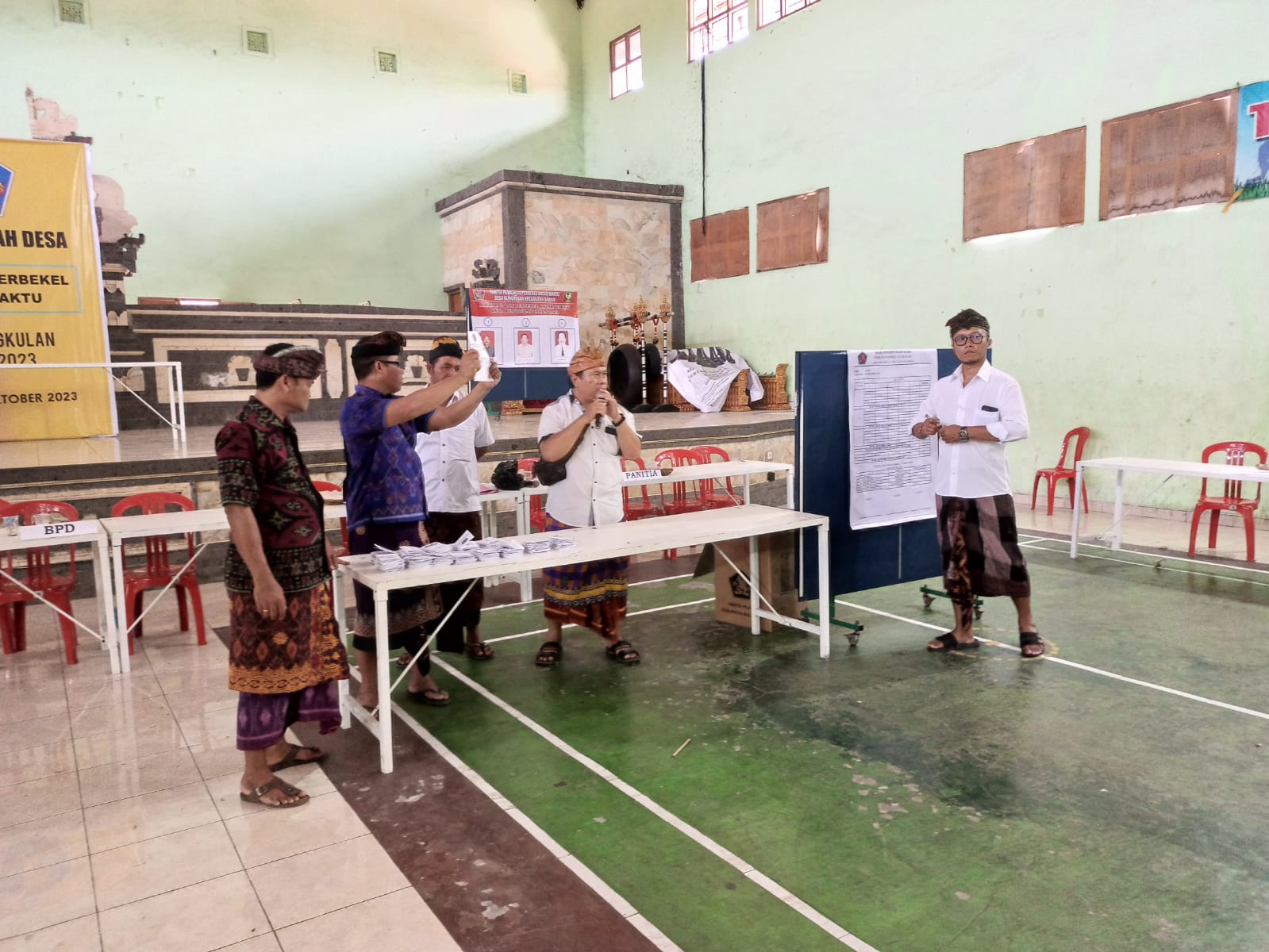 Pemkab Buleleng Menetapkan Perbekel Antar Waktu Empat Desa di Buleleng