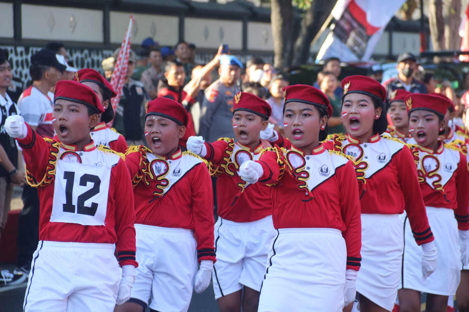 Pj. Lihadnyana Ajak Generasi Muda Bangkitkan Semangat Nasionalisme melalui Lomba Gerak Jalan