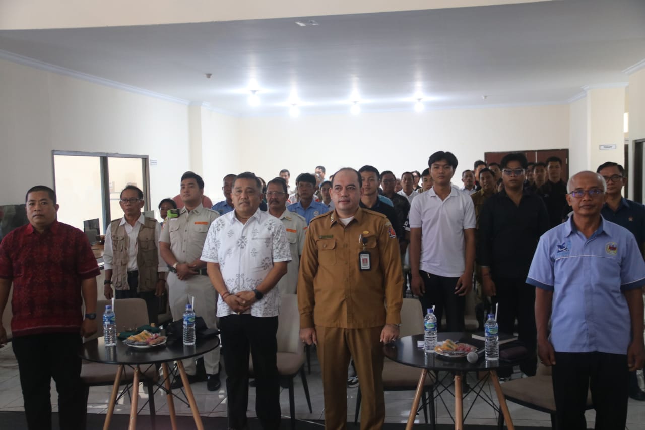 Seminar Pendidikan Politik Meningkatkan Literasi Dan Partisipasi