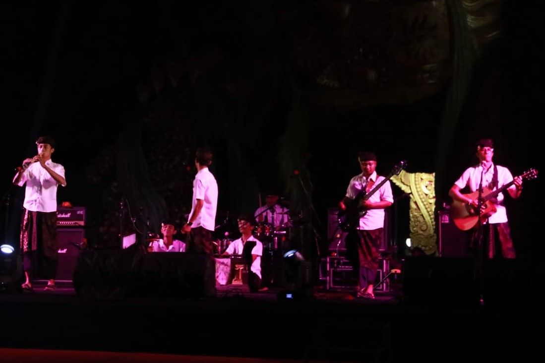 Sepuluh Band Lokal Buleleng Tampilkan Seni Musik Bernuansa Cagar Budaya