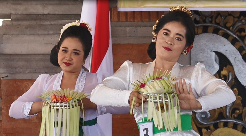 WHDI Kabupaten Buleleng Gelar Lomba Banten dan Tari Pendet dalam Rangka HUT RI ke-79